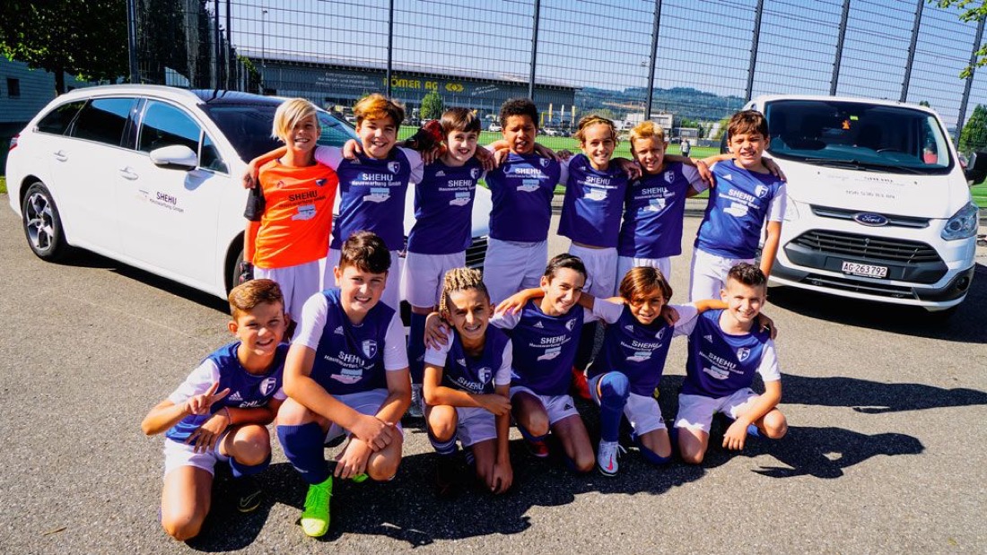 Von SHEHU gesponsertes Juniorenteam des FC Wohlen